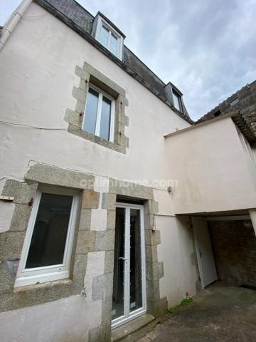 Immeuble de rapport à QUIMPERLE.