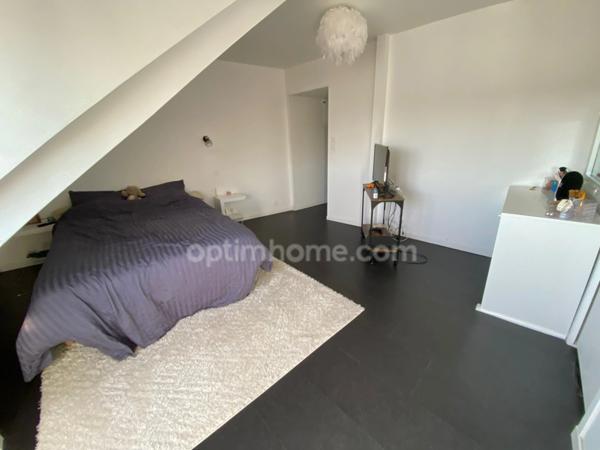 Immeuble de rapport à QUIMPERLE.