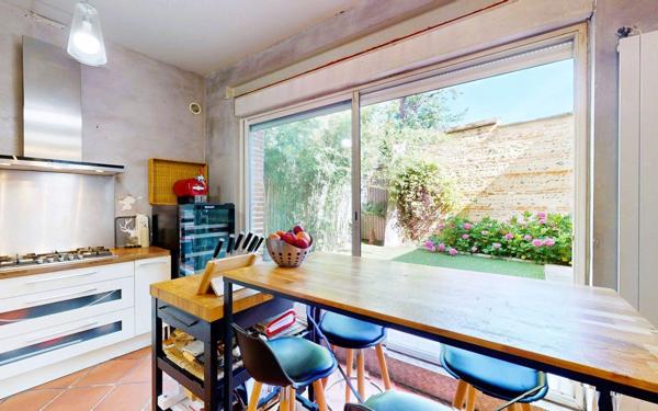 Maison à vendre    4 pièces • 216,39 m2 Toulouse