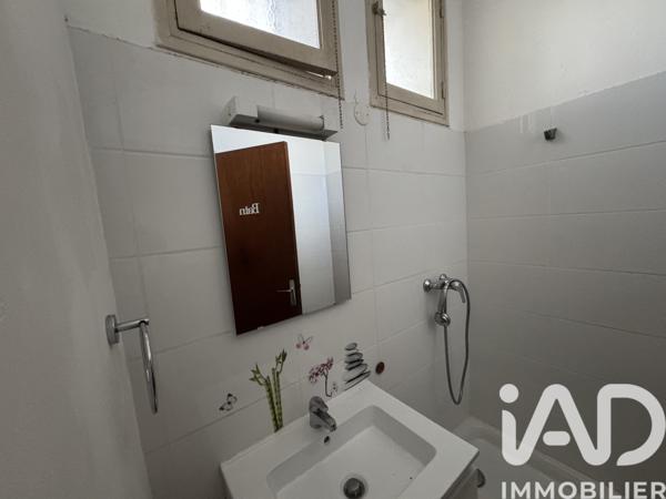 Immeuble à vendre 168 m² Nîmes