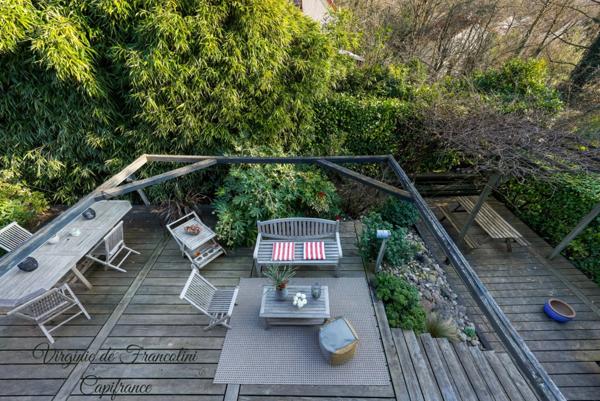 Sucy-en-Brie-Maison d'exception-parcelle de 800m2-259m2 au sol-4 chambres-3 terrasses- jardin-garage-sous-sol