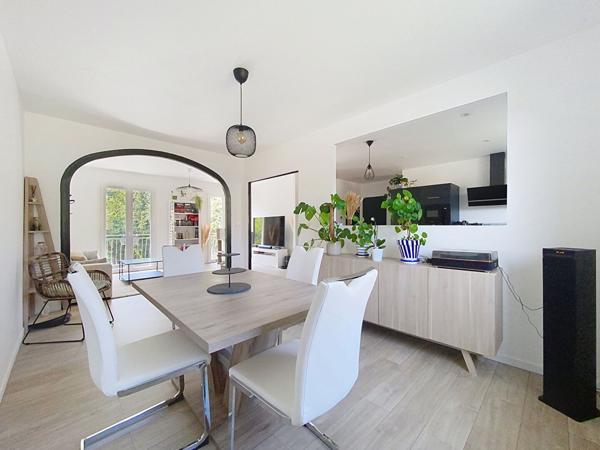 Maison 3 chambres de 116m2 - Boisseuil - entièrement rénovée - grande parcelle - dépendances