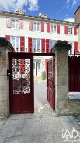 Maison à vendre 8 pièces 236 m² Bar-sur-Aube
