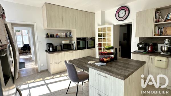 Maison à vendre 8 pièces 236 m² Bar-sur-Aube
