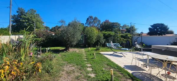 LE TAILLAN MEDOC - Maison de plain-pied 120 m² avec jardin 600 m² + garage - Proche centre-ville