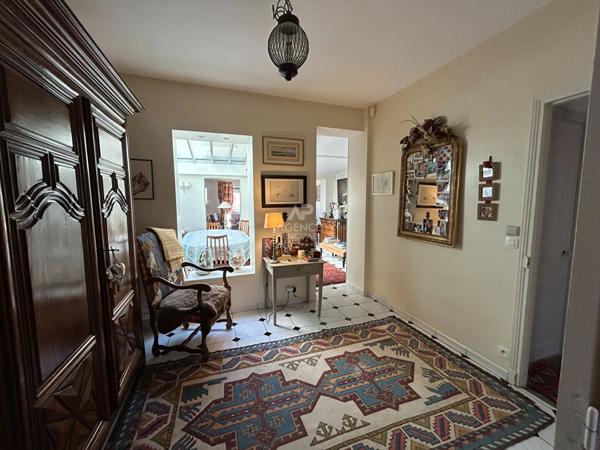 Maison Poissy 8 pièce(s) 184 m2 €940 000 ** - Référence 8698