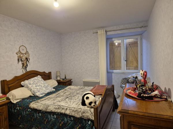 Tocane-Saint-Apre (24350) Dordogne, Périgueux, Tocane, maison 90M² , environnement calme, proche bourg et commerce, grange