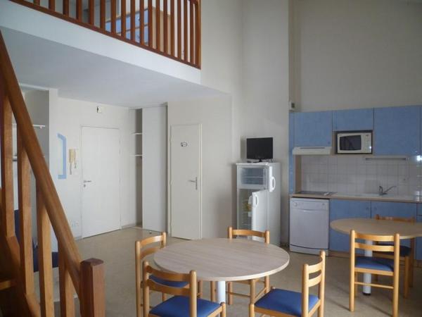 Appartement 3 pièces à louer Rochefort - 17300 / Réf: 2582
