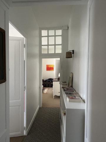 Maison - 10 pièces - 270 m²