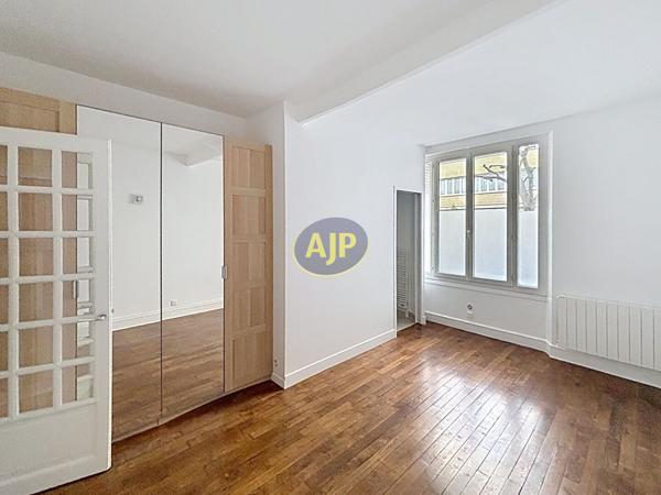 Vente appartement Paris 15eme : 414 000 € - AJP Immobilier Paris 15 - Agence Pernet