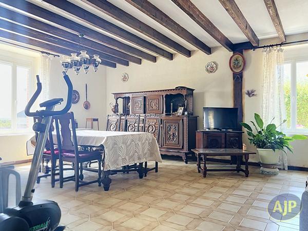 Maison à vendre Bel Air - 6 pièces, 172m² avec 5 chambre(s) à 149 240€ - AJP Immobilier Segré