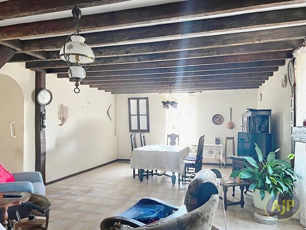 Maison à vendre Bel Air - 6 pièces, 172m² avec 5 chambre(s) à 149 240€ - AJP Immobilier Segré