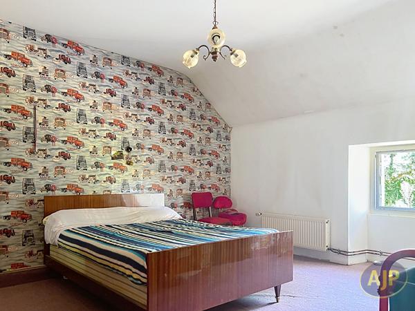 Maison à vendre Bel Air - 6 pièces, 172m² avec 5 chambre(s) à 149 240€ - AJP Immobilier Segré