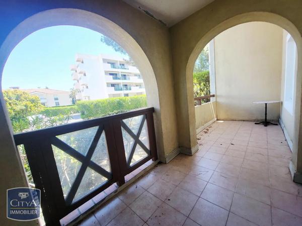 Appartement à louer 2 pièces 29.06m² Fréjus (83600)
