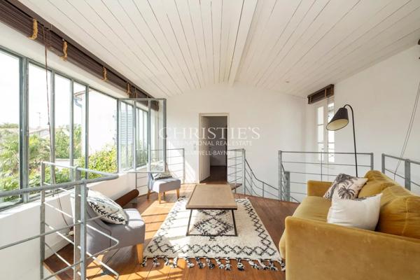 Une maison à l’âme New-Yorkaise pour recevoir en coeur de village