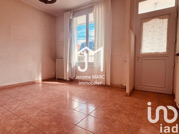 Maison 5 pièces de 118 m² à Noisy-le-Grand (93160)