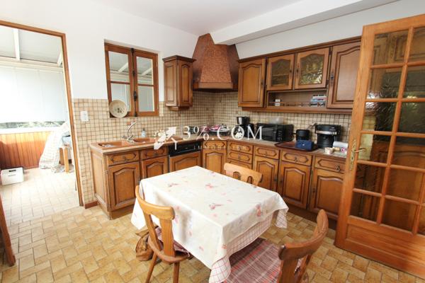 Maison 7 pièce(s) 3 chambre(s) 156 m²