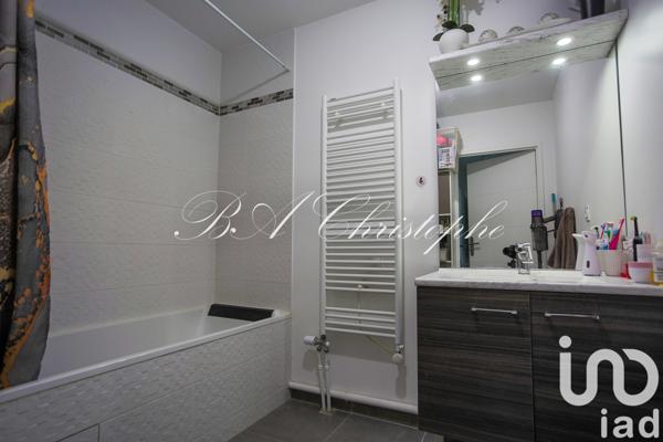 Appartement à vendre 3 pièces 58 m² Asnières-sur-Seine