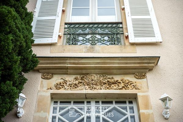 Demeure familiale du XIXe avec piscine, dépendances et vaste terrain