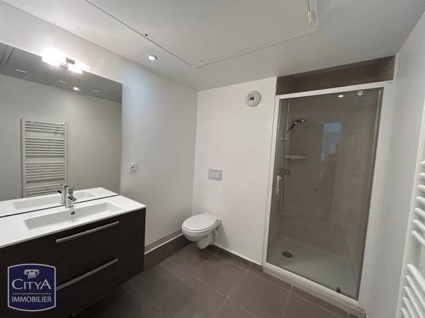 Appartement à vendre 2 pièces 42m² Vernaison (69390)
