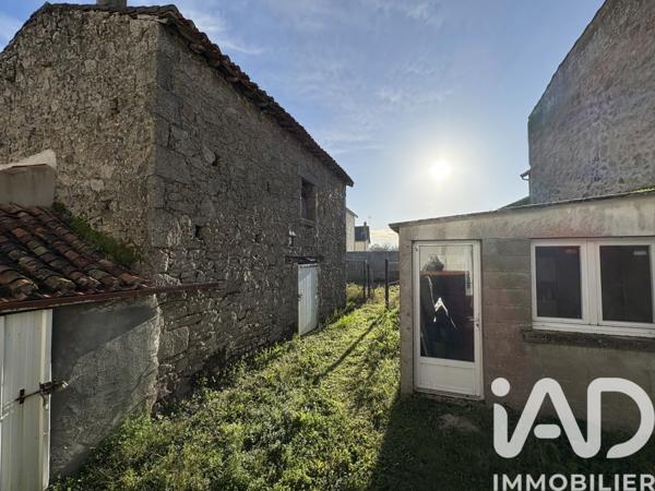 Maison à vendre 3 pièces 106 m² Saint-Aubin-le-Cloud