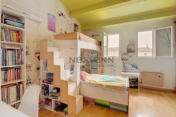 Maison T4 de 77 m² avec deux jardins et 2 parkings dans un secteur recherché de Vitrolles