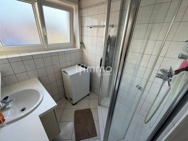 Appartement 3 pièces avec balcons et garage