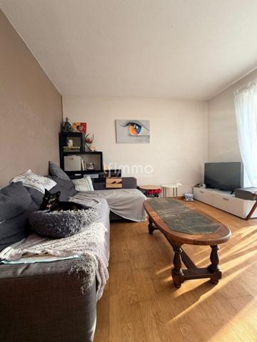 Appartement 3 pièces avec balcons et garage