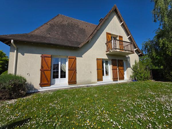 Maison 5 chambres sous sol à Trilport