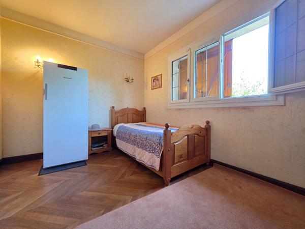 Maison 5 chambres sous sol à Trilport