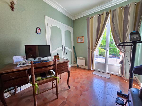 Maison 5 chambres sous sol à Trilport