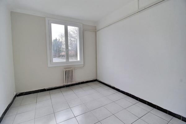 Appartement Montpellier 3 pièce(s) 64.24 m2 proche place CARNOT