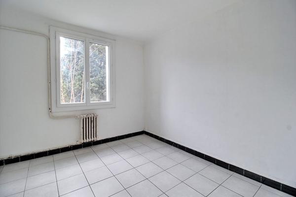 Appartement Montpellier 3 pièce(s) 64.24 m2 proche place CARNOT