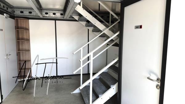 Local commercial de 820 m² quasi neuf