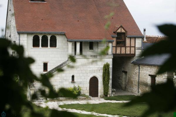 Manoir historique 460m² - 12 pièces dont 5/6 chambres