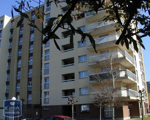 Appartement à louer 1 pièce 33.6m²