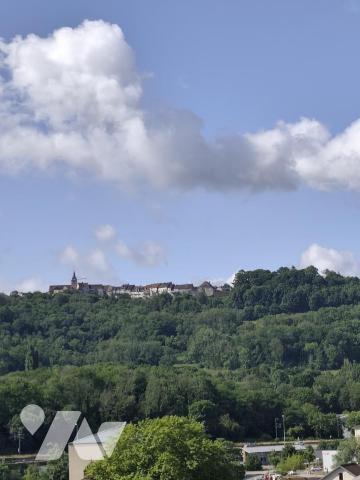 Appartement T 4 à LONS LE SAUNIER de 104,96m² loi carrez 