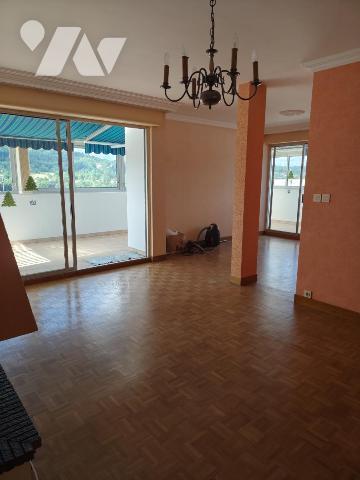 Appartement T 4 à LONS LE SAUNIER de 104,96m² loi carrez 