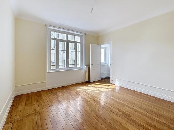 Appartement à vendre 5 pièces REIMS (51)