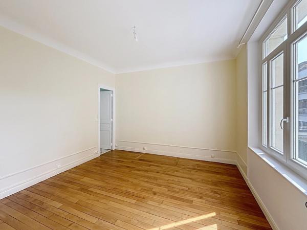 Appartement à vendre 5 pièces REIMS (51)