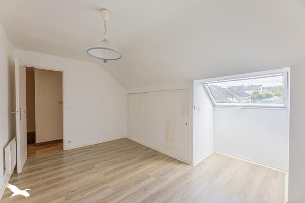 Maison à vendre 319 396 € Mettray 7 p 143 m² DPE D