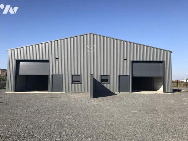 Local à usage professionnel