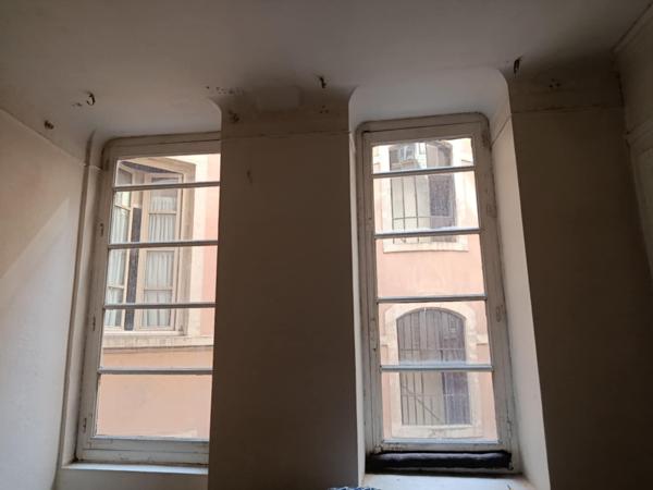 Lyon (69002) T2 ANCIEN AU COEUR DE LA PRESQU'ILE