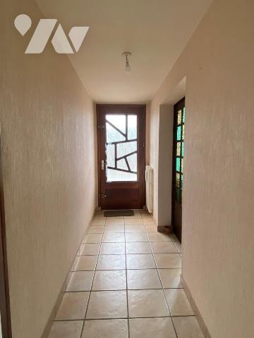 MAISON A RENOVER 133M² - PARCELLE 638m²- Proche gare