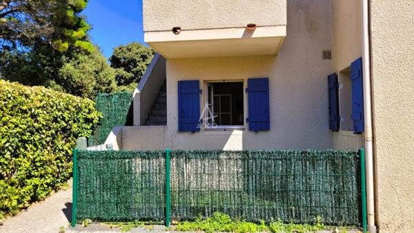 Coup de cur à 300 m de la plage !