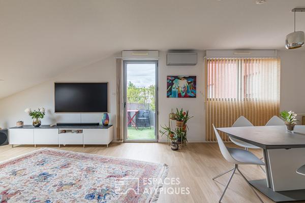 Duplex inversé avec terrasse et vues dégagées