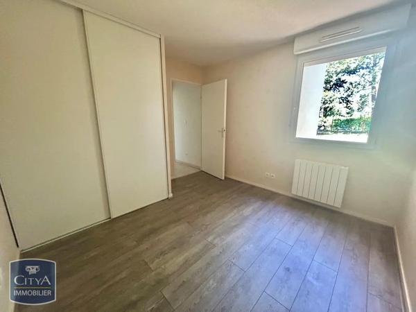 Appartement à louer 2 pièces 54.4m² Lons-le-Saunier (39000)