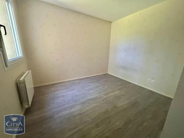 Appartement à louer 2 pièces 54.4m² Lons-le-Saunier (39000)