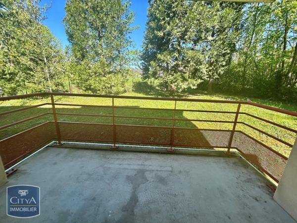 Appartement à louer 2 pièces 54.4m² Lons-le-Saunier (39000)
