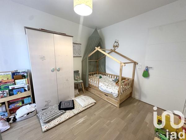 Appartement 3 pièces de 66 m² à Châtenay-Malabry (92290)